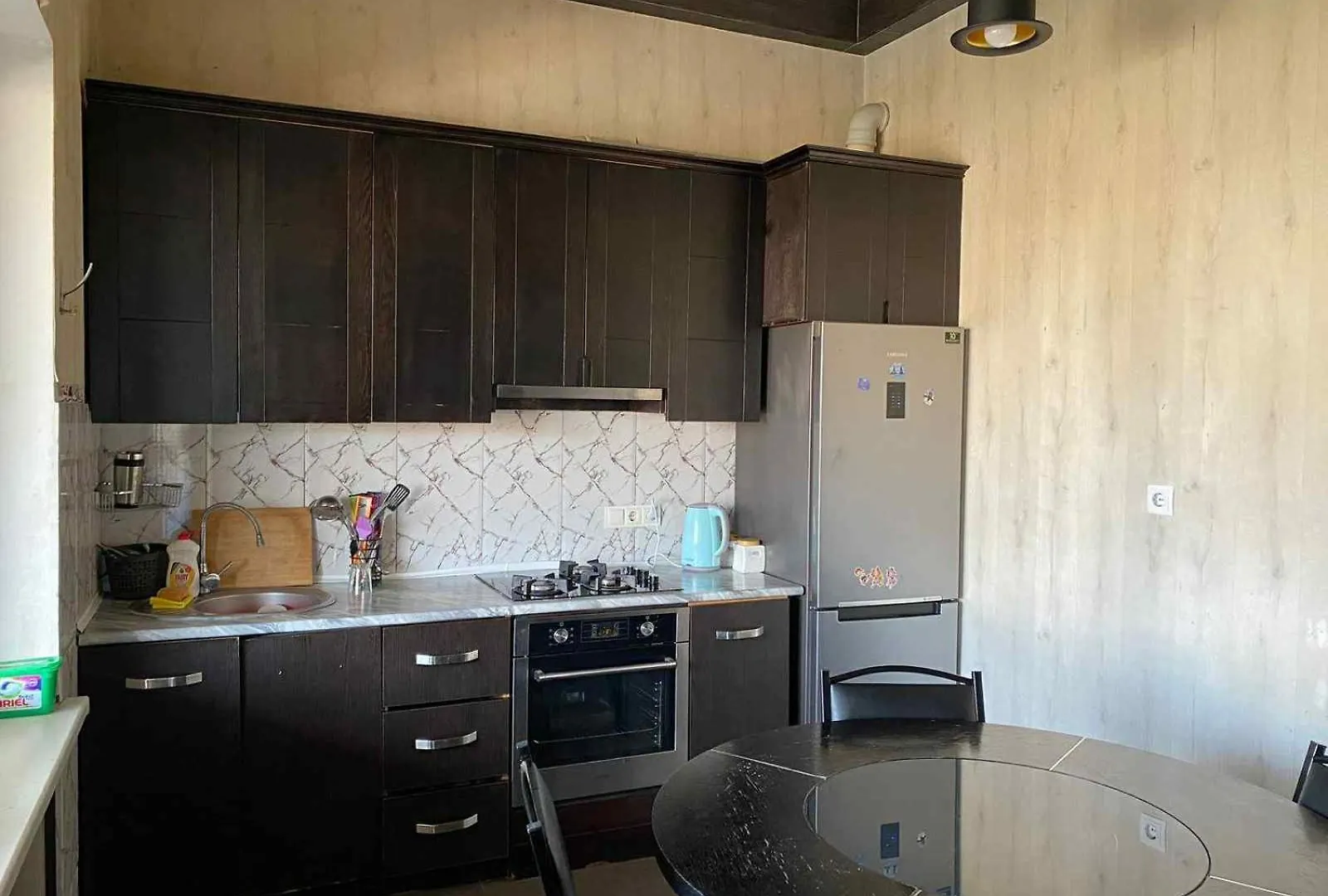 Loft Style Apartment Old ティビリシ グルジア